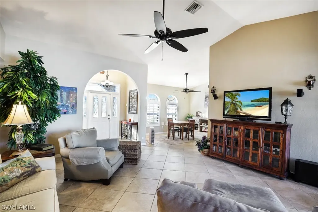 2635 SW 46th Street Cape Coral FL 33914