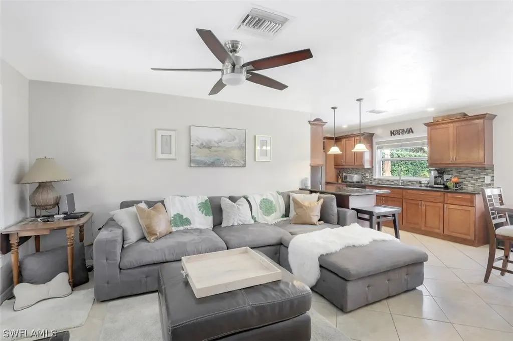 207 6th Street Bonita Springs FL 34134