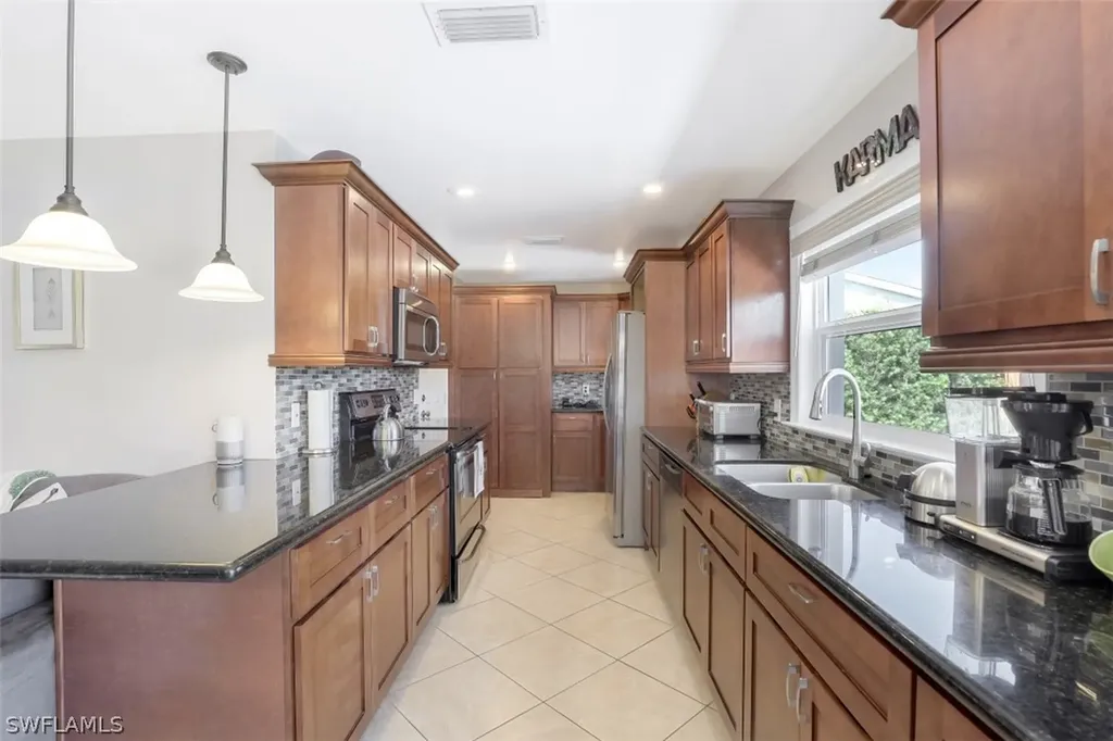 207 6th Street Bonita Springs FL 34134