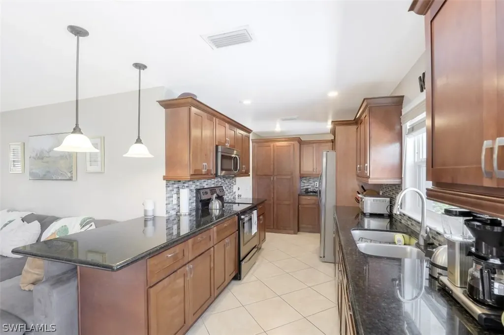 207 6th Street Bonita Springs FL 34134
