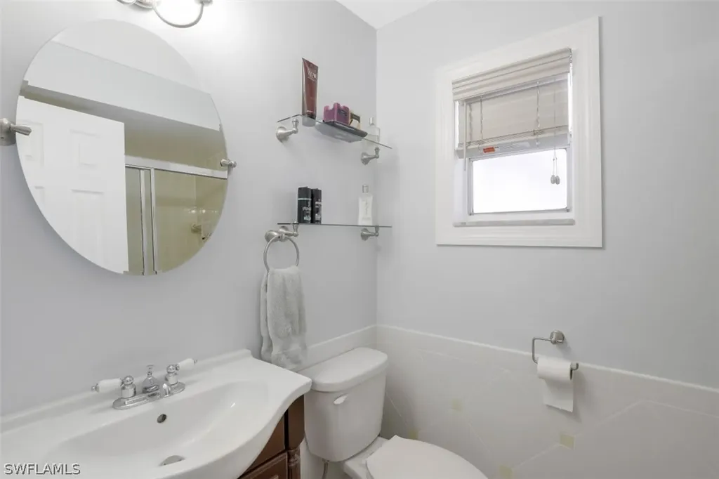 207 6th Street Bonita Springs FL 34134