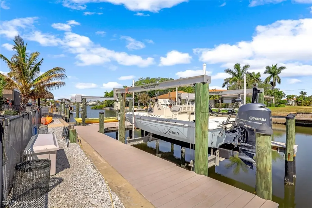 207 6th Street Bonita Springs FL 34134