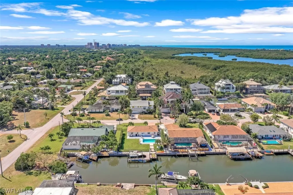 207 6th Street Bonita Springs FL 34134