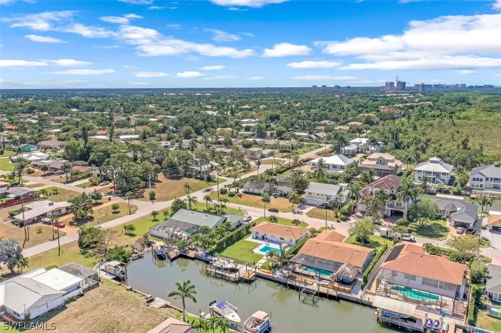 207 6th Street Bonita Springs FL 34134