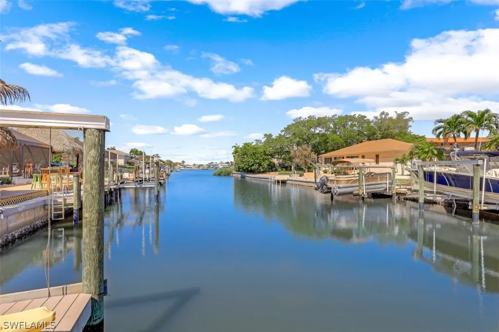 207 6th Street Bonita Springs FL 34134