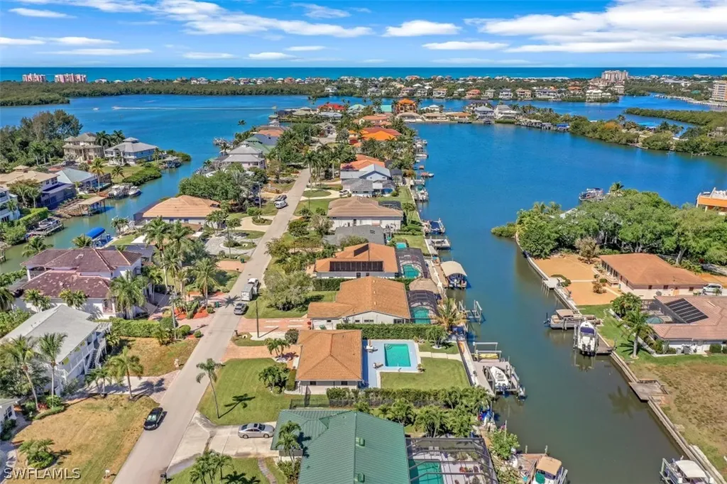 207 6th Street Bonita Springs FL 34134