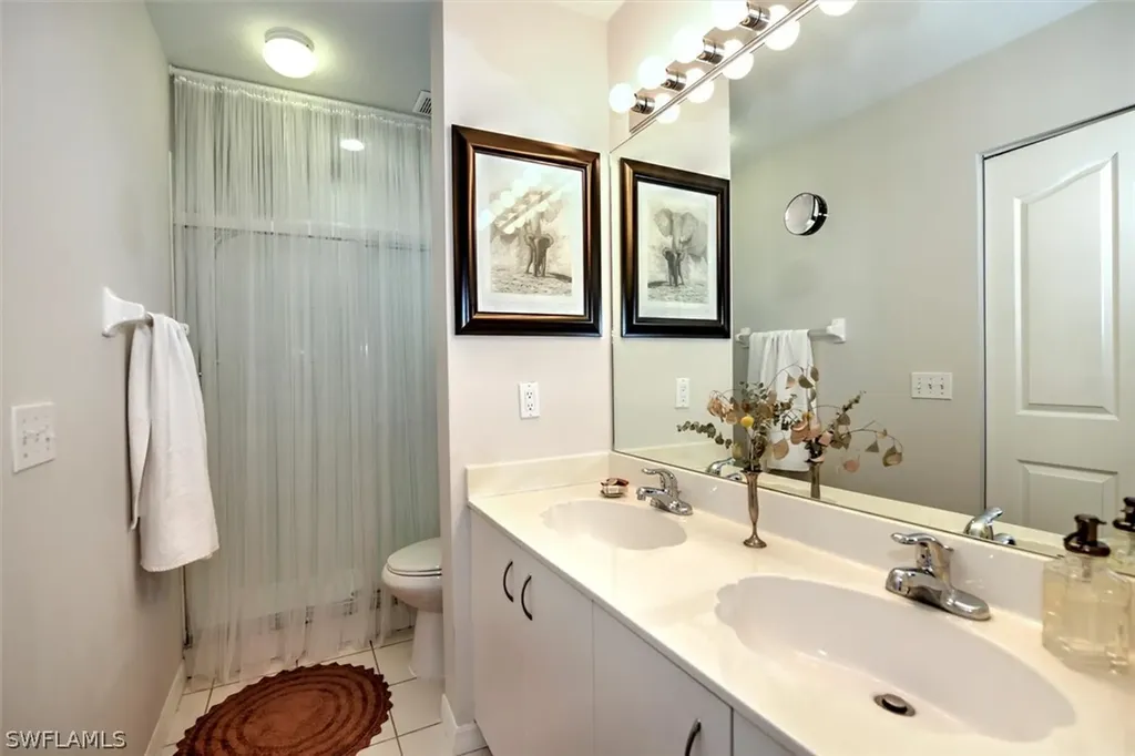 1774 Reuven Circle Naples FL 34112