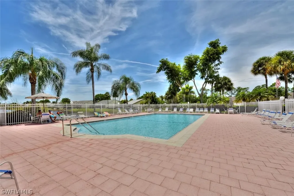 1774 Reuven Circle Naples FL 34112