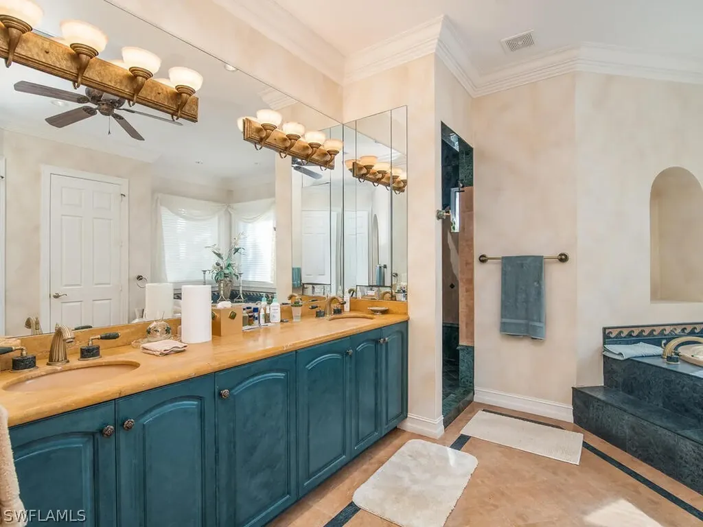 337 Polynesia Court Marco Island FL 34145