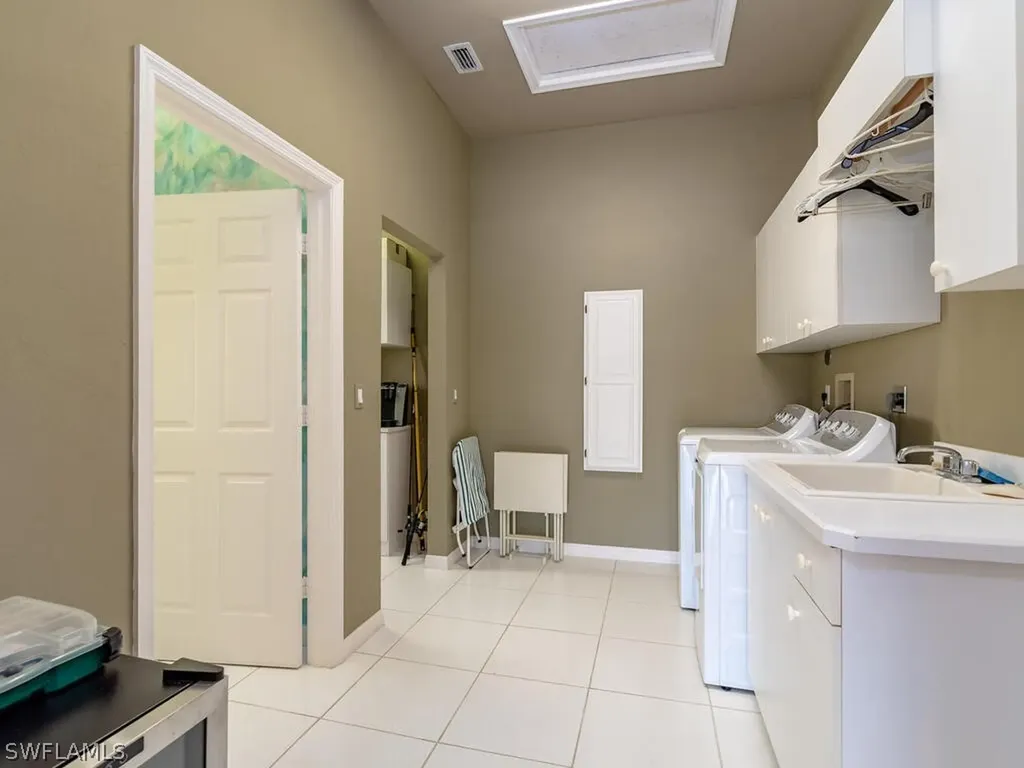 337 Polynesia Court Marco Island FL 34145
