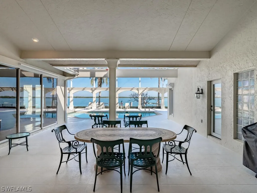 337 Polynesia Court Marco Island FL 34145