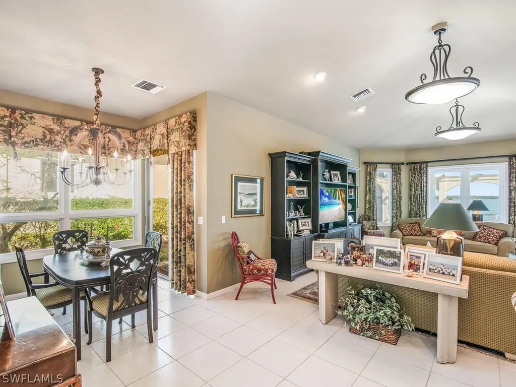 337 Polynesia Court Marco Island FL 34145