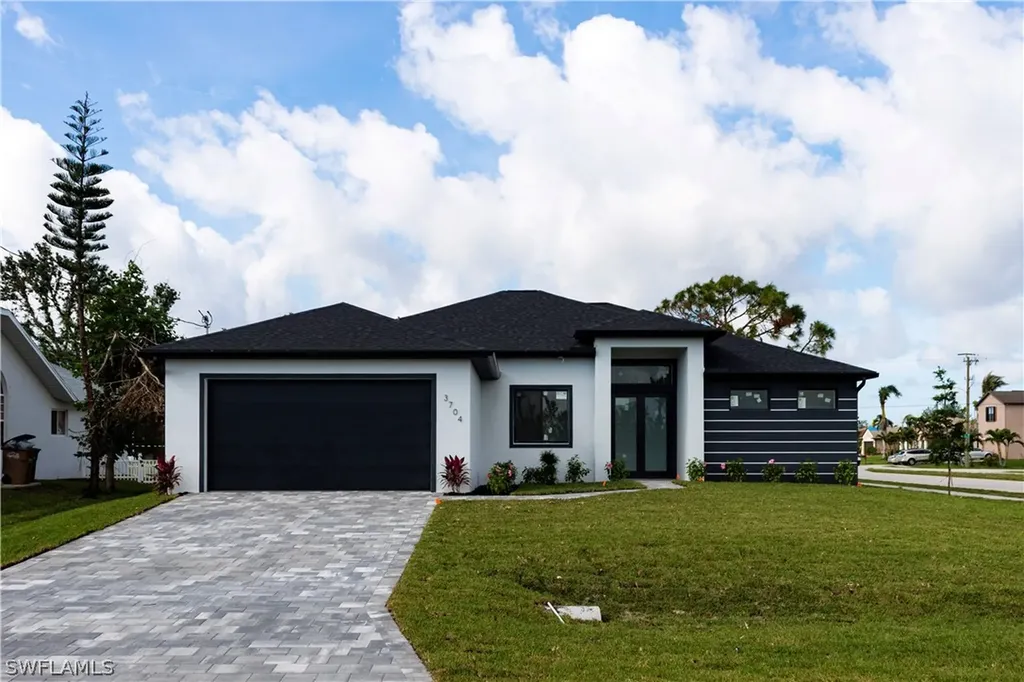 3704 SW 19th Avenue Cape Coral FL 33914
