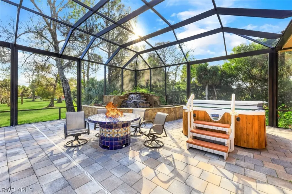 855 31st Street SW Naples FL 34117