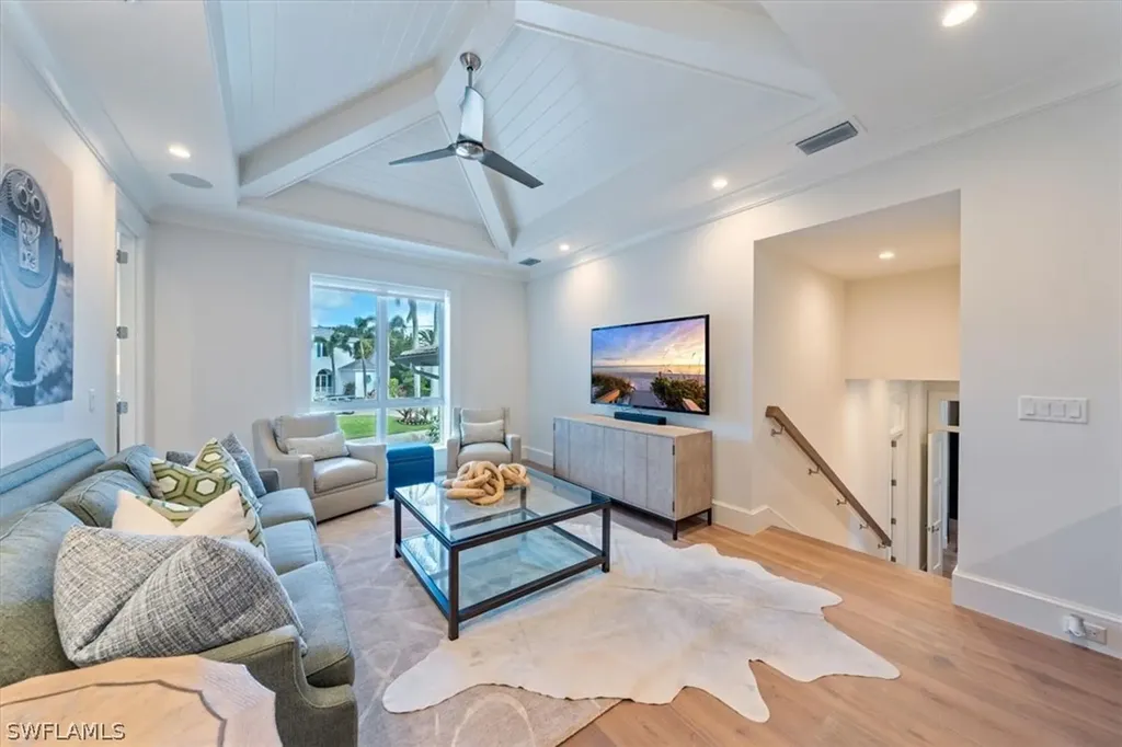 800 17th Avenue S Naples FL 34102