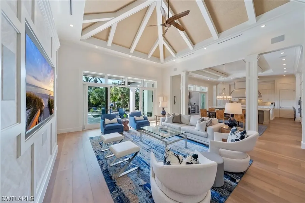 800 17th Avenue S Naples FL 34102