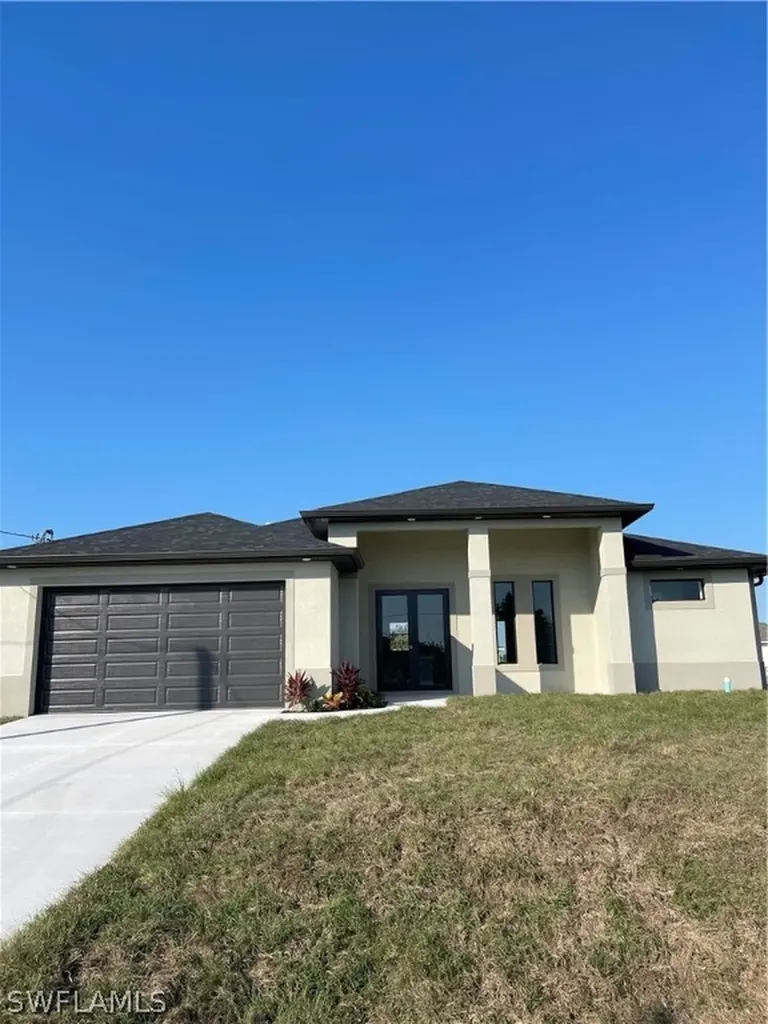 3212 14th Street SW Lehigh Acres FL 33976