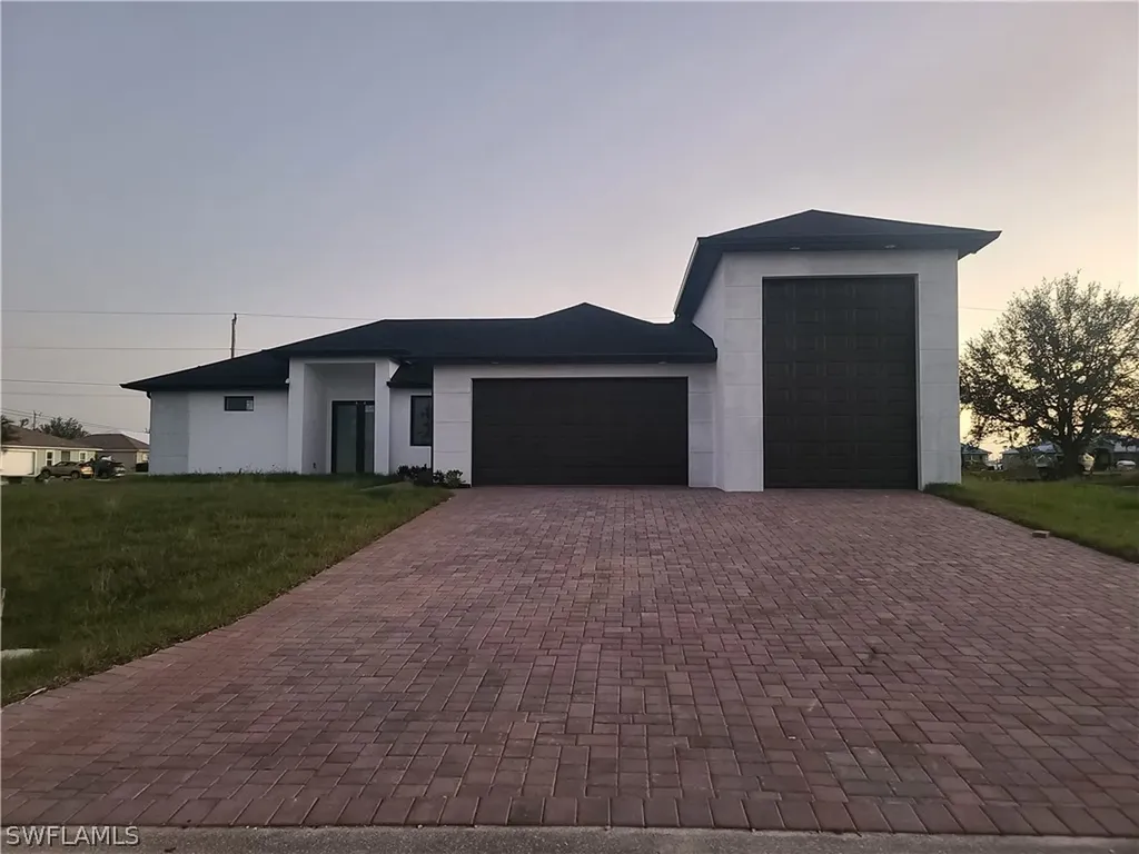 346 NE 30th Street Cape Coral FL 33909
