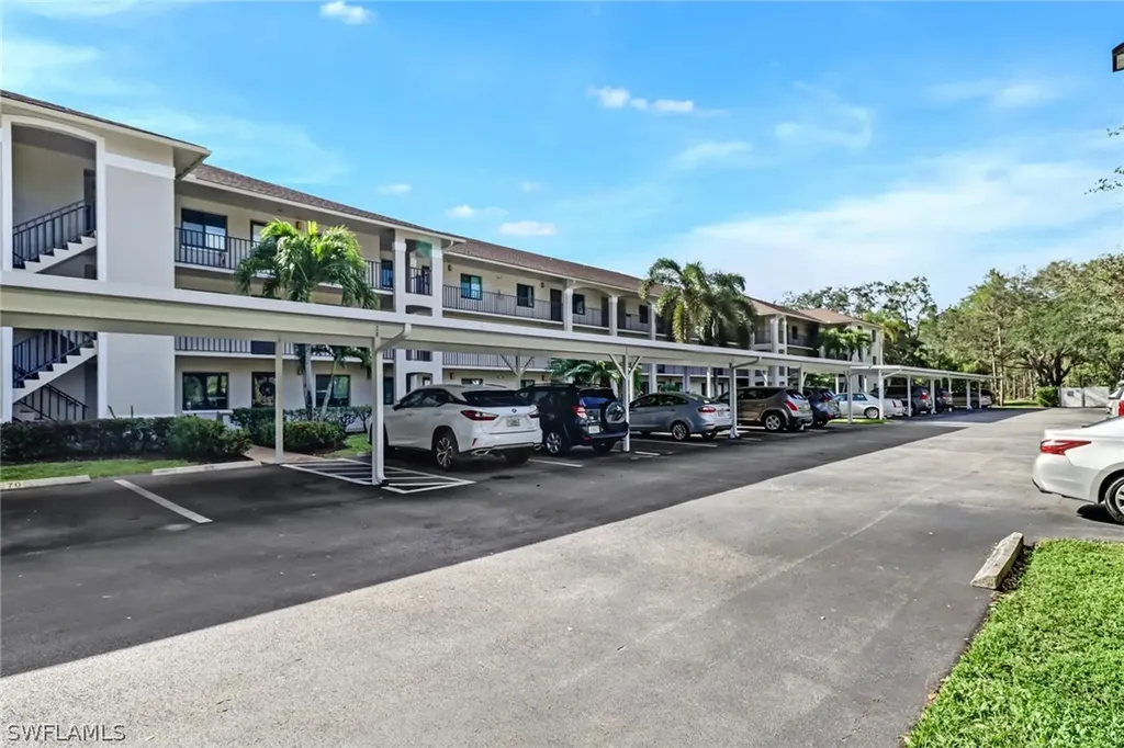 5776 Deauville Circle Naples FL 34112