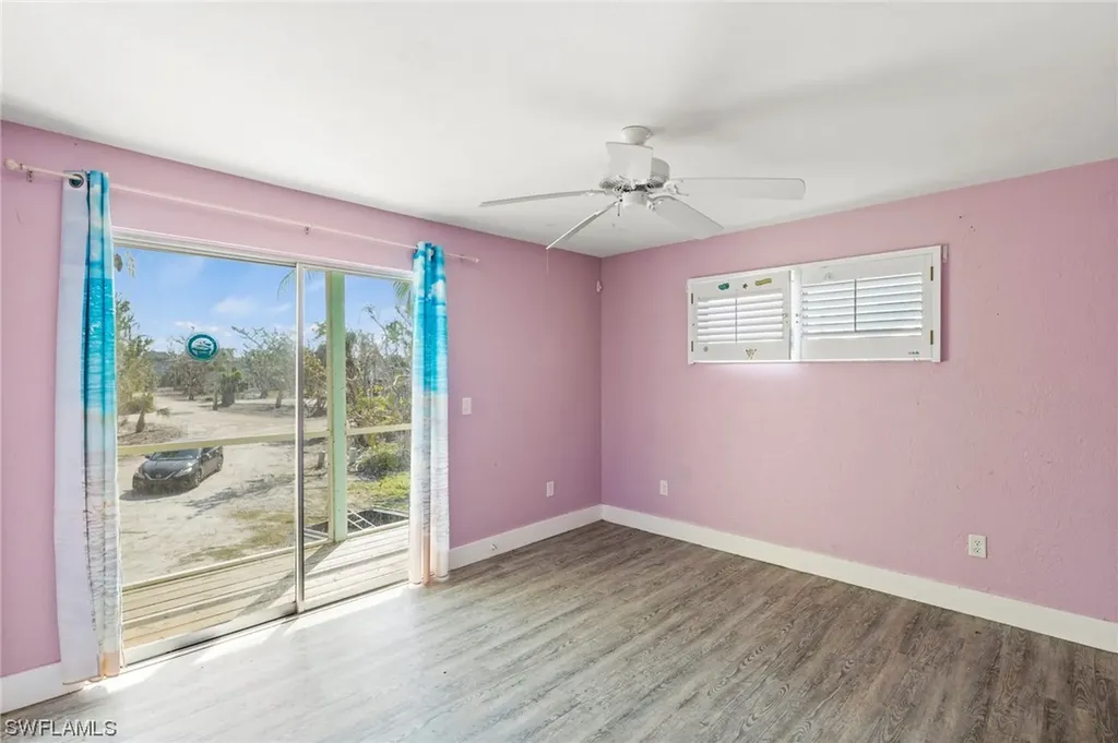 221 Robinwood Circle Sanibel FL 33957