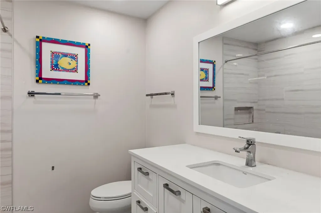 221 Robinwood Circle Sanibel FL 33957
