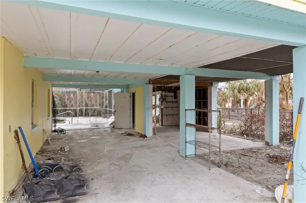 221 Robinwood Circle Sanibel FL 33957