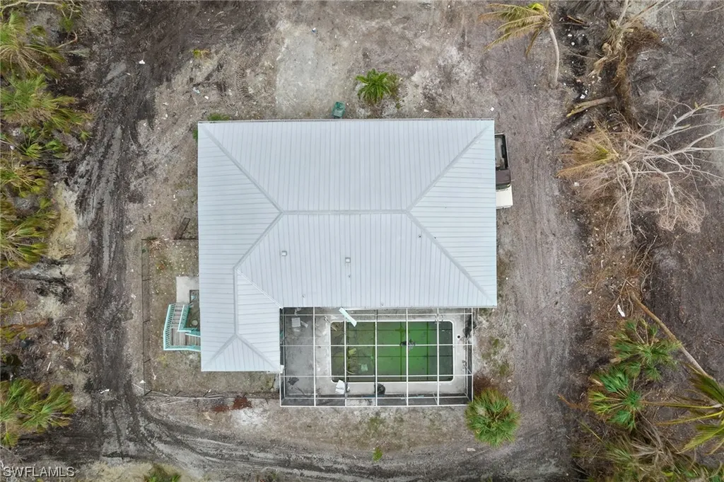 221 Robinwood Circle Sanibel FL 33957