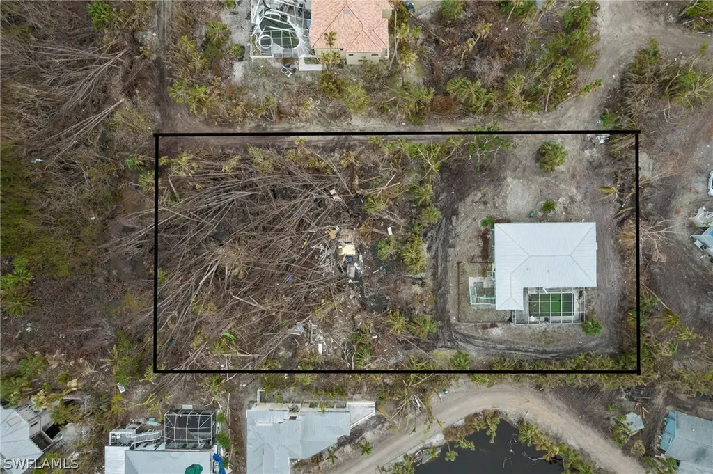 221 Robinwood Circle Sanibel FL 33957