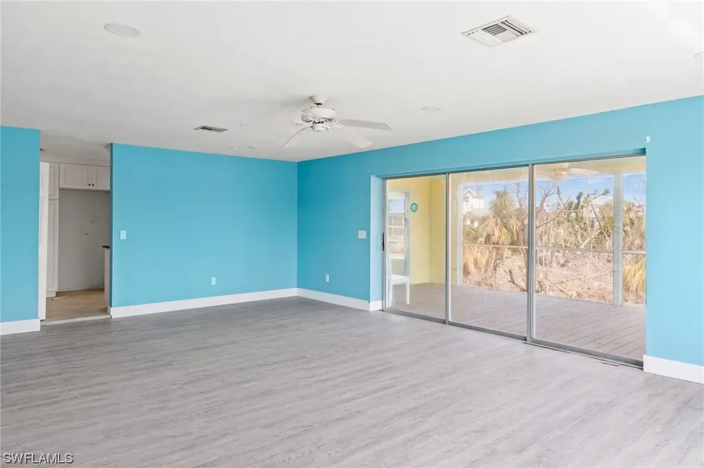 221 Robinwood Circle Sanibel FL 33957