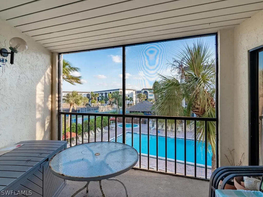 1031 Anglers Cove Marco Island FL 34145