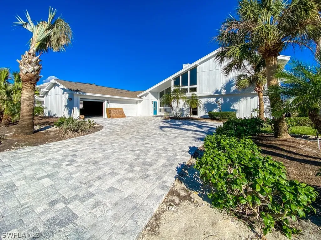 9094 Mockingbird Drive Sanibel FL 33957