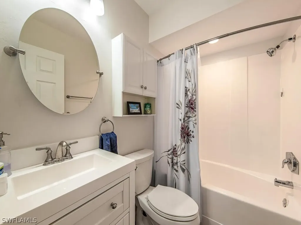 1151 Lake Shore Drive Naples FL 34103
