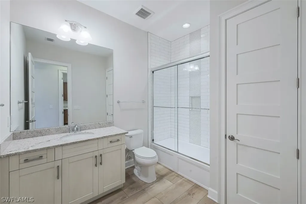 7007 Dominica Drive NE Naples FL 34113