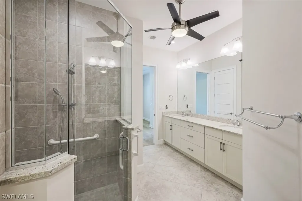 7007 Dominica Drive NE Naples FL 34113