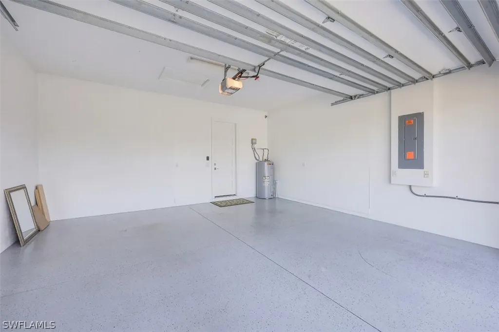 7007 Dominica Drive NE Naples FL 34113