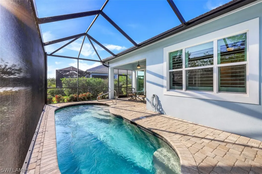 7007 Dominica Drive NE Naples FL 34113
