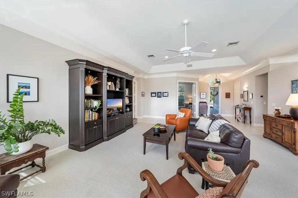 2128 Imperial Circle Naples FL 34110