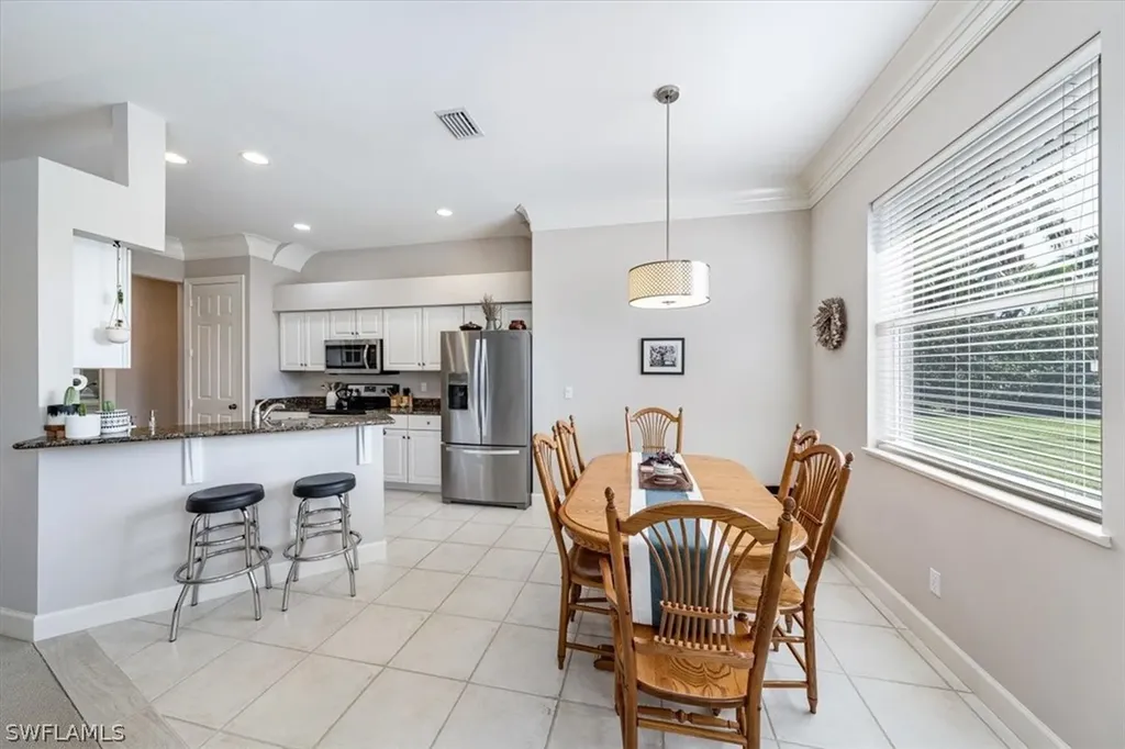 2128 Imperial Circle Naples FL 34110