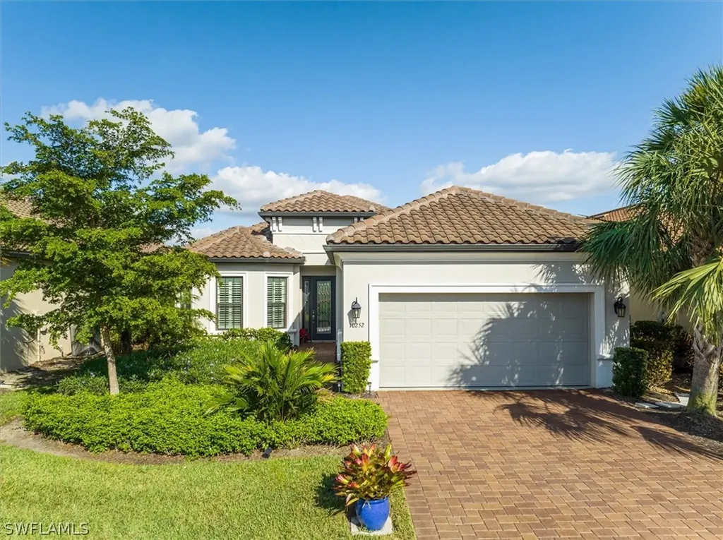 10252 Coconut Road Estero FL 34135