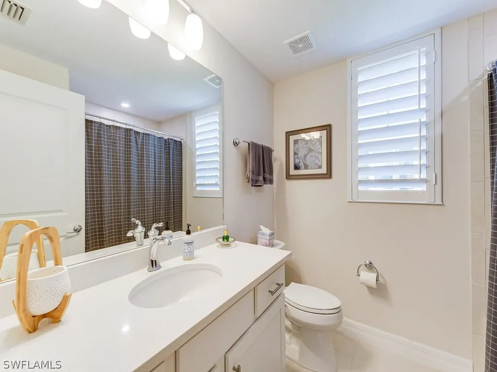 232 Indies Drive E Naples FL 34114