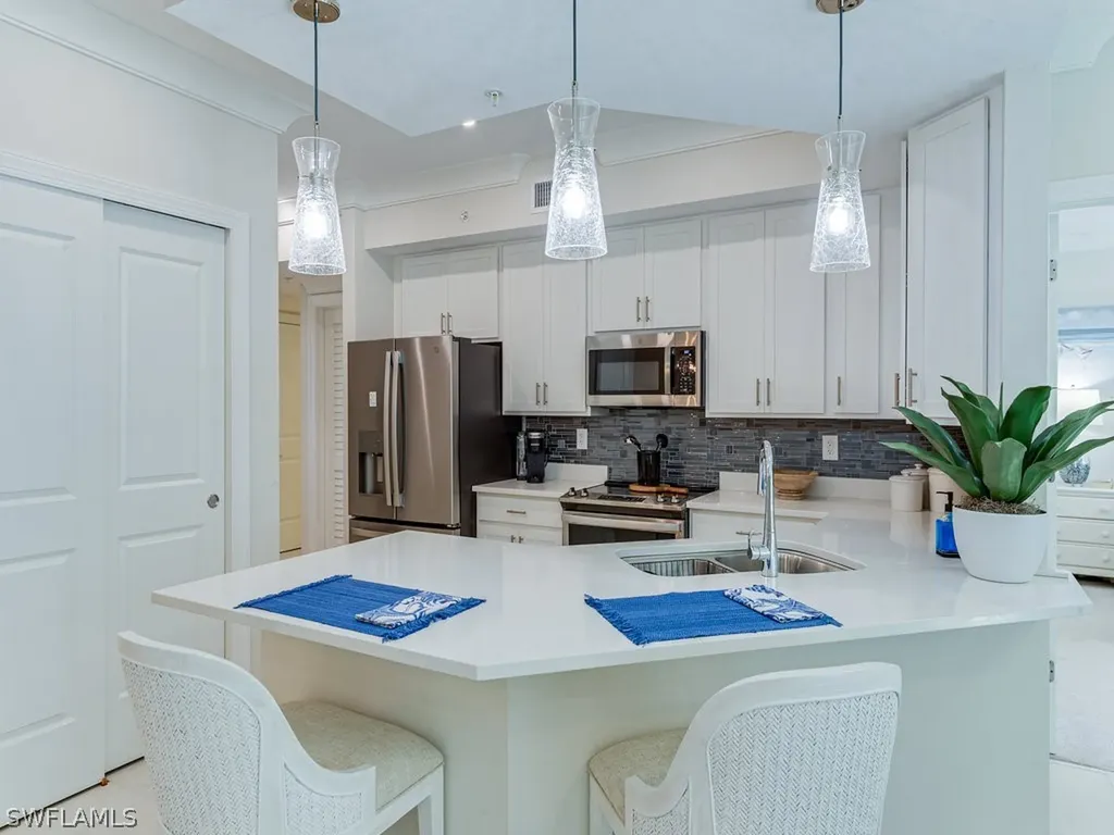 232 Indies Drive E Naples FL 34114