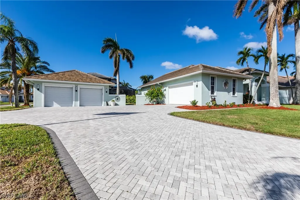 200 N Barfield Drive Marco Island FL 34145