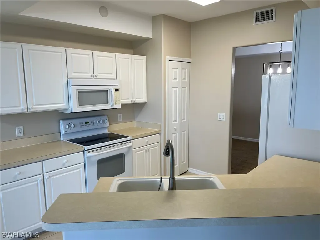 10010 Sky View Way Fort Myers FL 33913