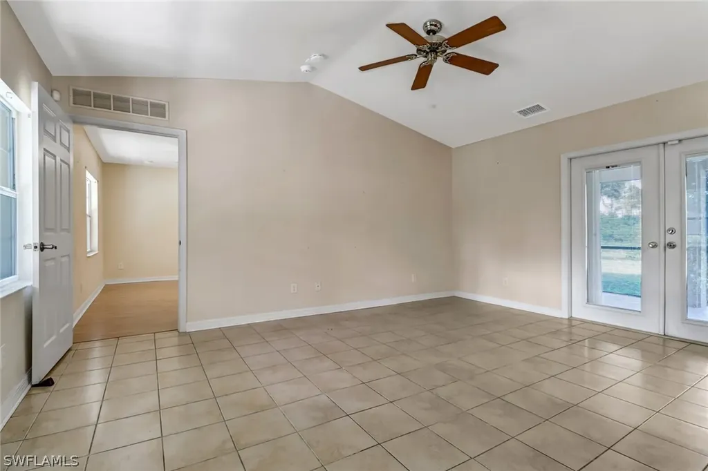 3995 8th Avenue NE Naples FL 34120