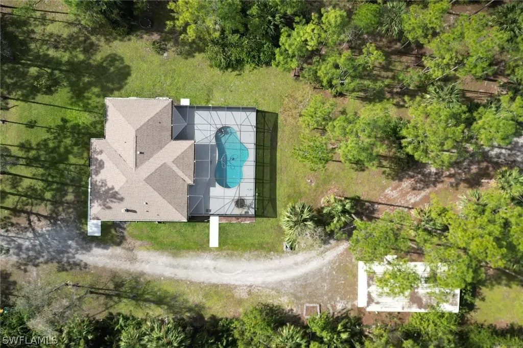 3995 8th Avenue NE Naples FL 34120