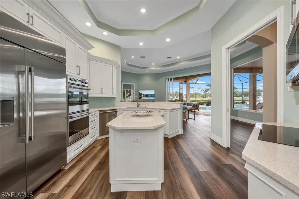 2313 Cassia Court Naples FL 34109