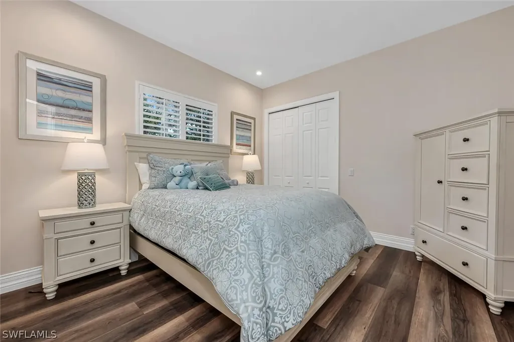 2313 Cassia Court Naples FL 34109