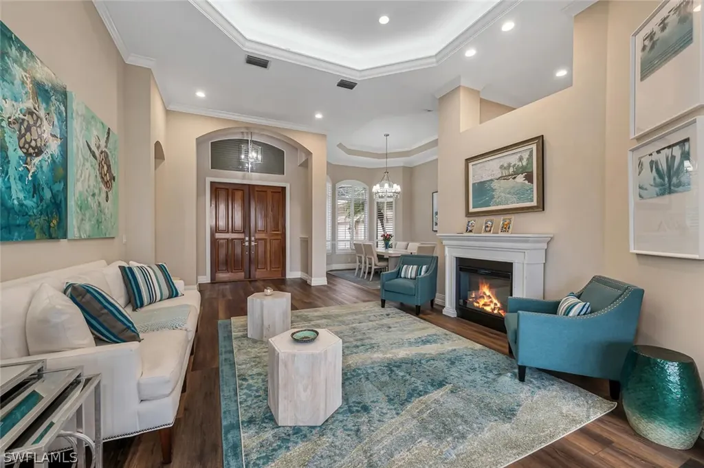 2313 Cassia Court Naples FL 34109