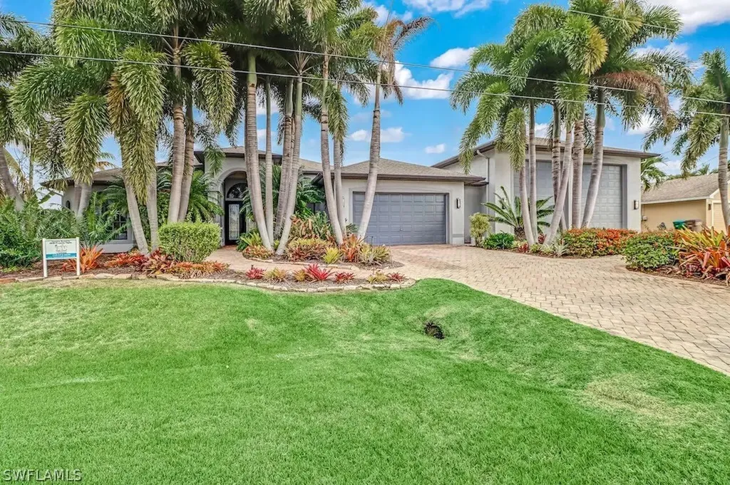 3825 SW 17th Place Cape Coral FL 33914
