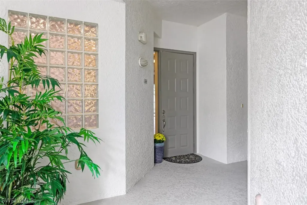 835 Bentwater Circle Naples FL 34108